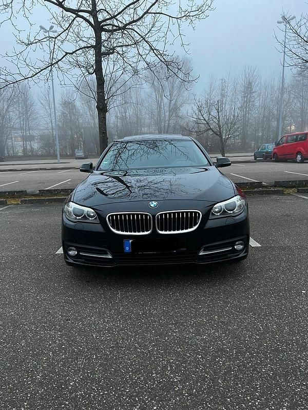 Gebraucht BMW 530 258 PS (189 kW) 2017 Schwarz Limousine