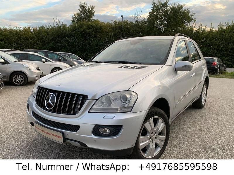 Silber Gebraucht 2007 Mercedes ML320 SUV | 7.900 € (Etwas zu teuer) - Bild 1/4