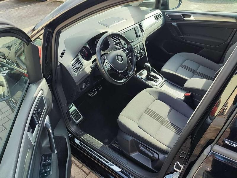 Gebraucht VW Golf VII Allstar 150 PS (110 kW) 2016 Schwarz Limousine