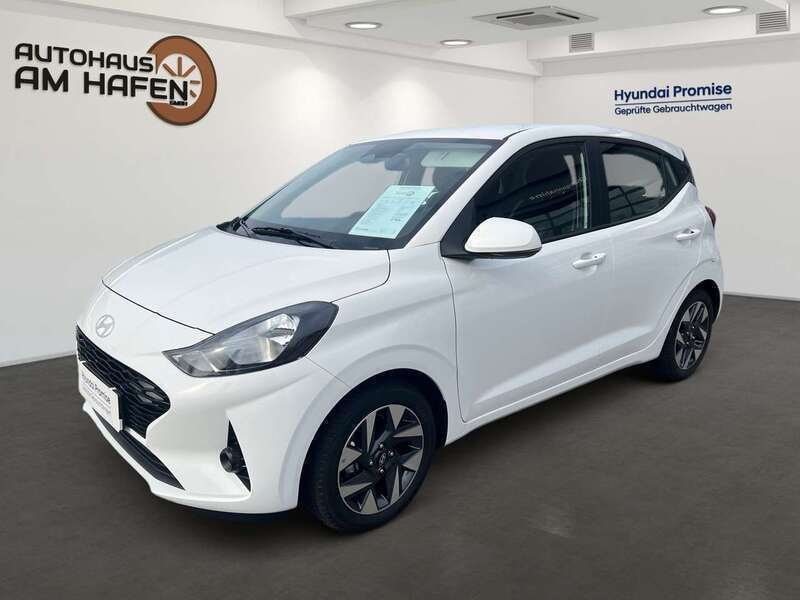 Atlas white / sol Neu 2024 Hyundai i10 Prime Kleinwagen | 18.990 € (Fairer Preis) - Bild 1/4