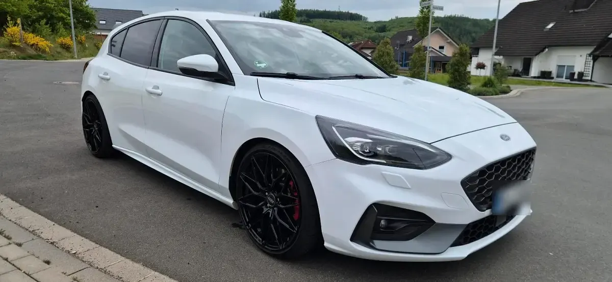 Gebraucht Ford Focus Performance Edition 280 PS (205 kW) 2019 Weiß Coupé