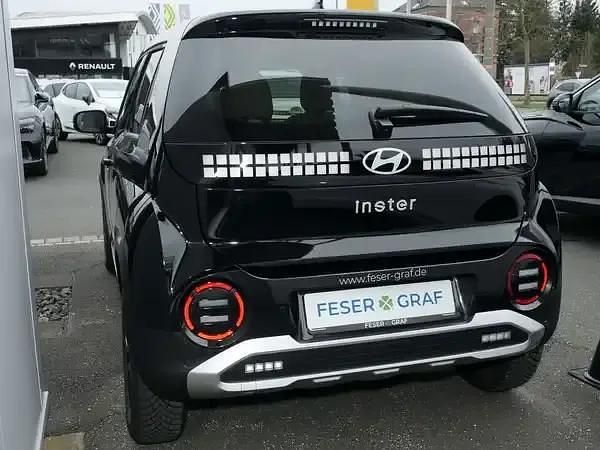 Neu Hyundai Inster Trend 71 kW (97 PS) 2026 Abyss black Kleinwagen