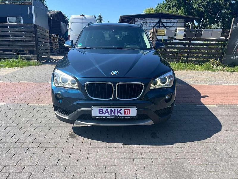 Gebraucht BMW X1 Sport Line 184 PS (135 kW) 2014 Blau SUV