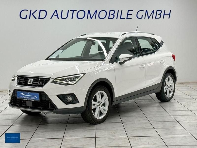 Weiß Gebraucht 2021 Seat Arona Beats SUV | 15.490 € (Guter Preis) - Bild 1/4
