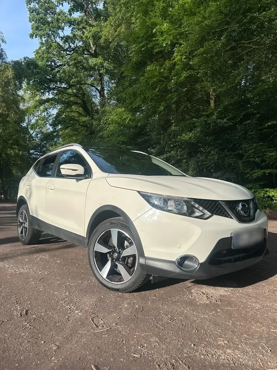 Gebraucht Nissan Qashqai 360º 163 PS (119 kW) 2017 Weiß SUV