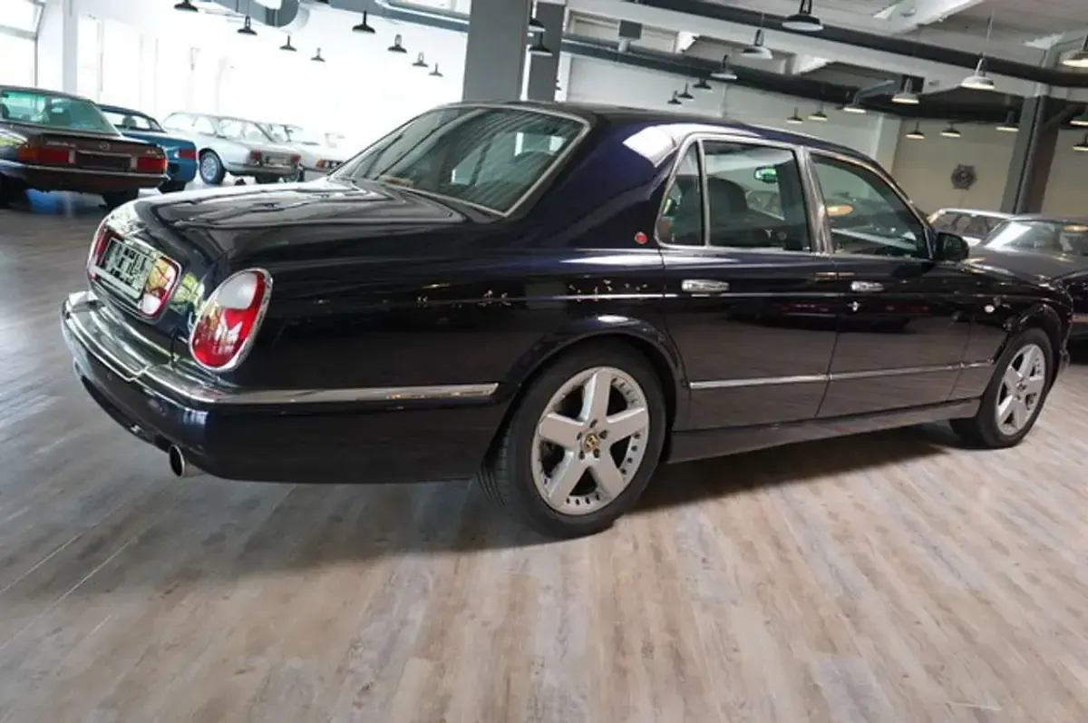 Gebraucht Bentley Arnage 405 PS (297 kW) 2001 Dunkelblau Limousine