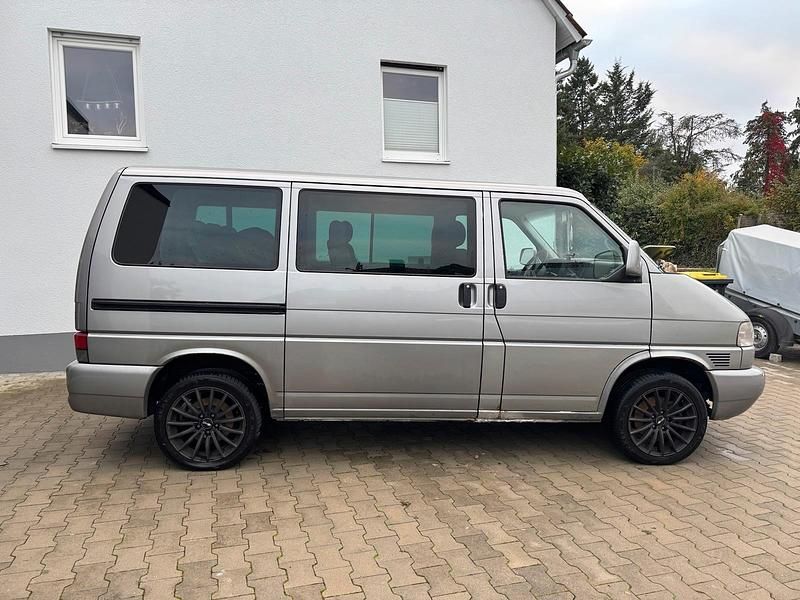 Gebraucht VW Multivan 151 PS (111 kW) 1999 Silber Van