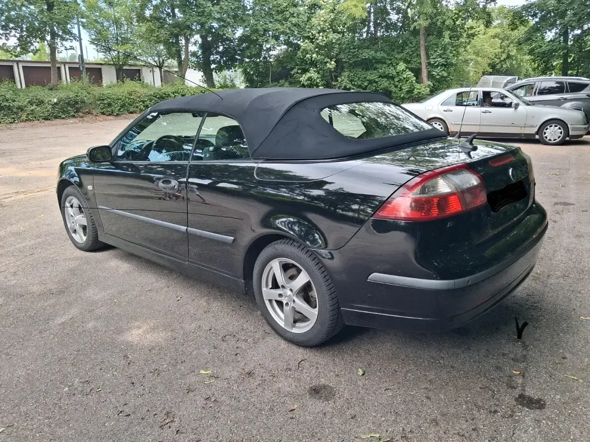 Gebraucht Saab 9-3 Cabriolet Vector 209 PS (153 kW) 2003 Schwarz Cabrio