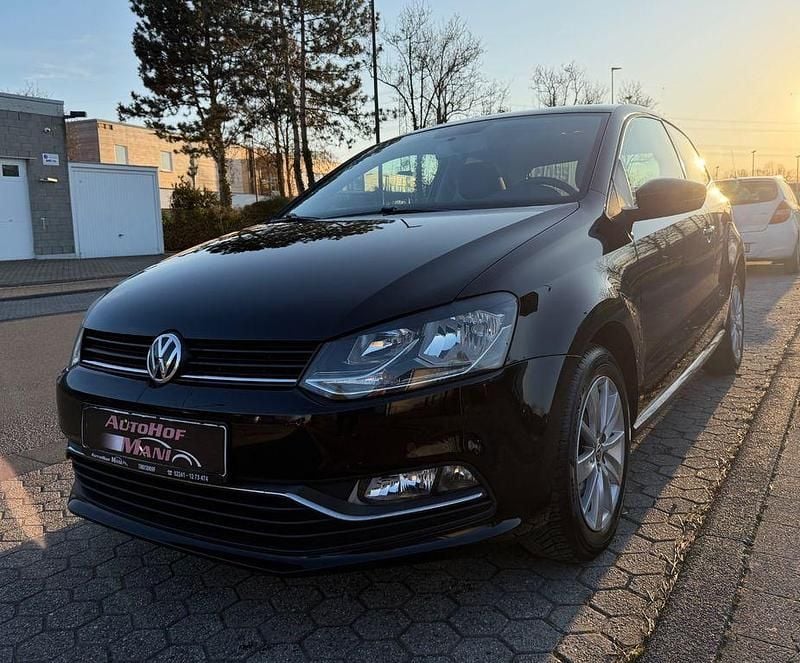 Gebraucht VW Polo Comfortline 75 PS (55 kW) 2015 Schwarz Limousine