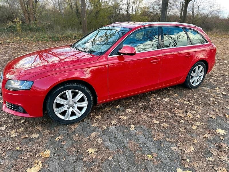 Rot Gebraucht 2010 Audi A4 Kombi | 2.700 € (Superpreis) - Bild 1/4