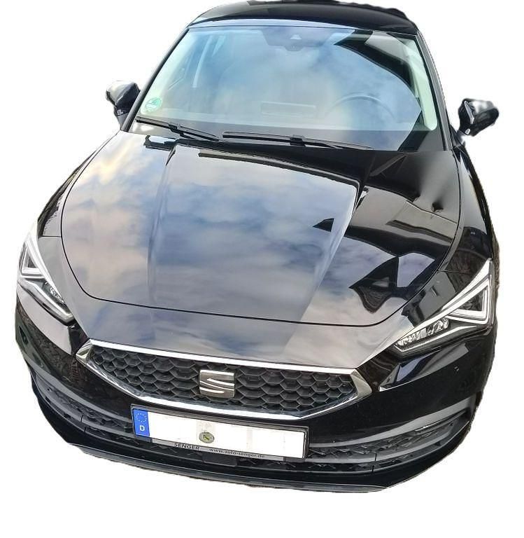 Schwarz Gebraucht 2020 Seat Leon Style Limousine | 16.200 € (Fairer Preis) - Bild 1/4
