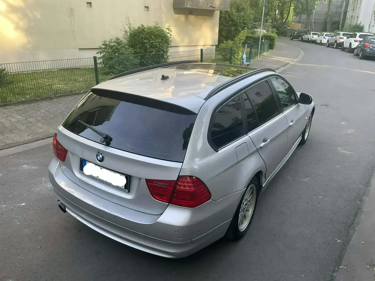 Usata BMW 320 177 CV (130 kW) 2008 Argento Station wagon