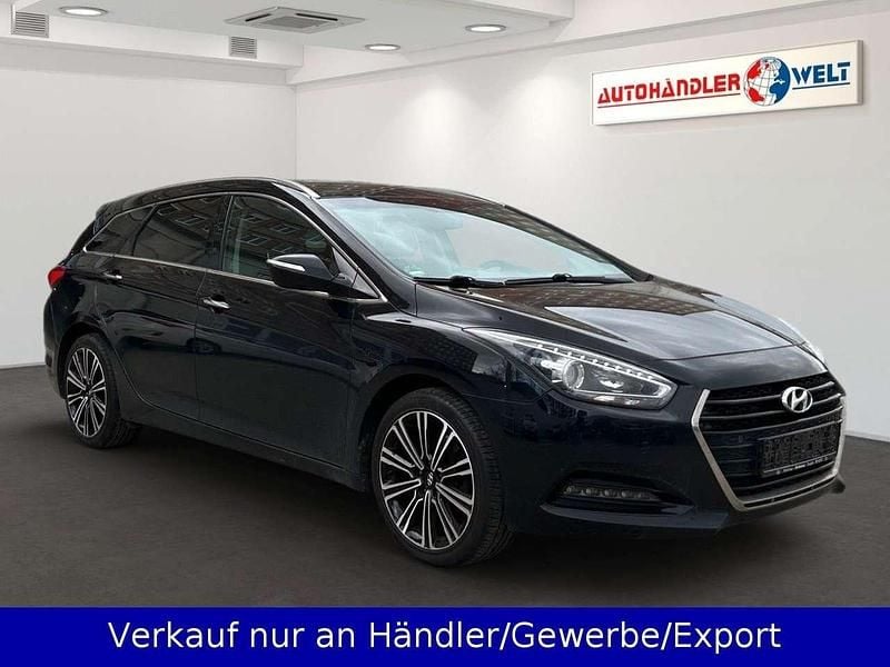 Gebraucht Hyundai i40 135 PS (99 kW) 2016 Schwarz Kombi