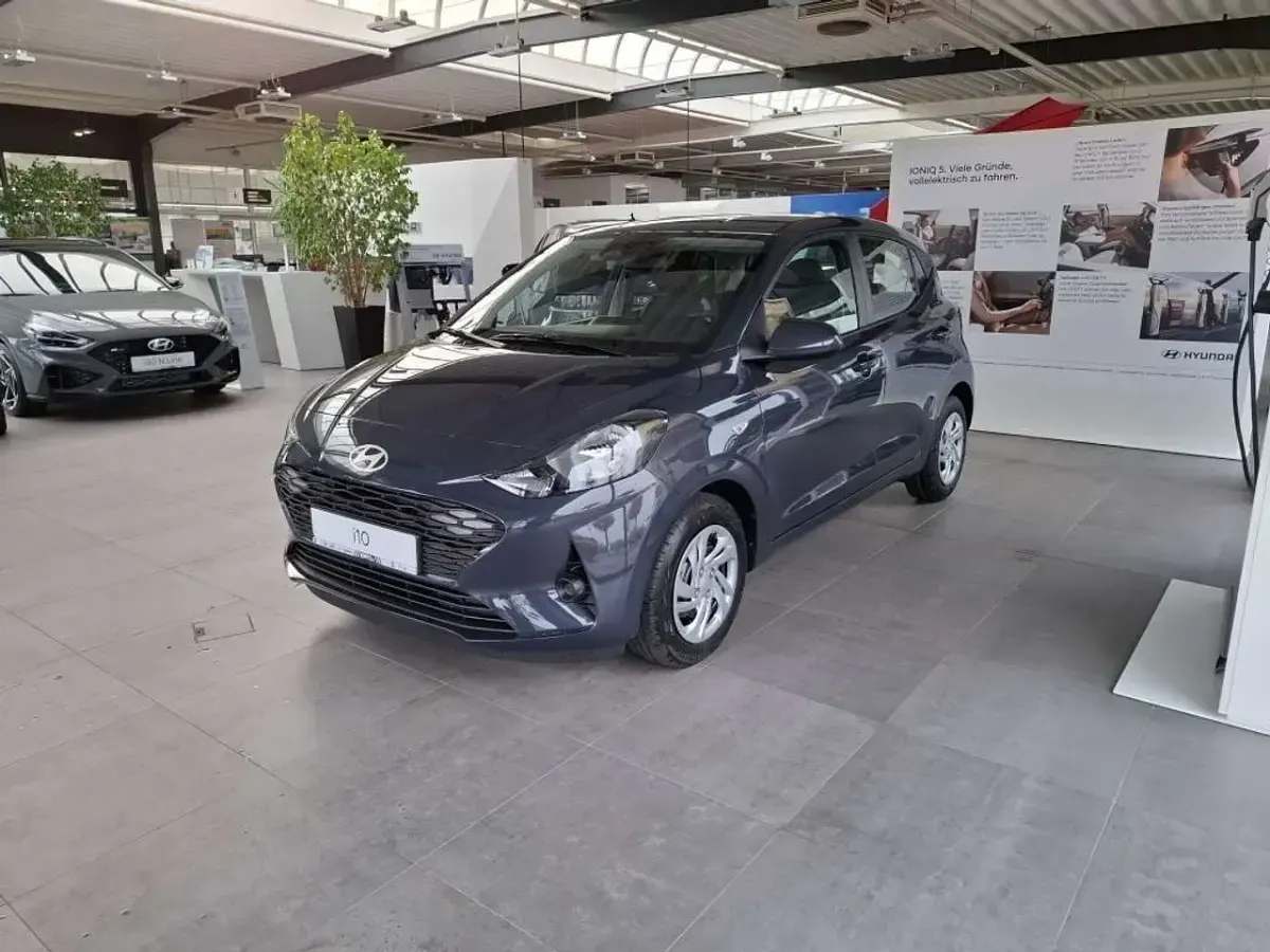 Neu Hyundai i10 Select 63 PS (46 kW) 2025 Aurora grey Kleinwagen