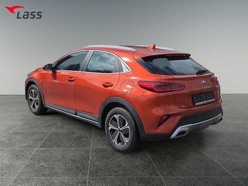 Gebraucht Kia XCeed Vision 143 PS (105 kW) 2021 Orange SUV