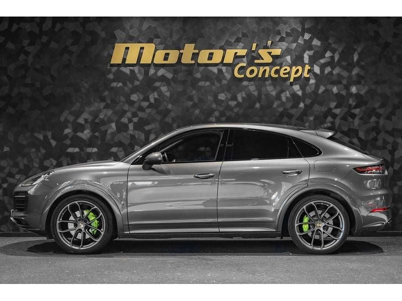 Gebraucht Porsche Cayenne 462 PS (339 kW) 2022 Grau SUV