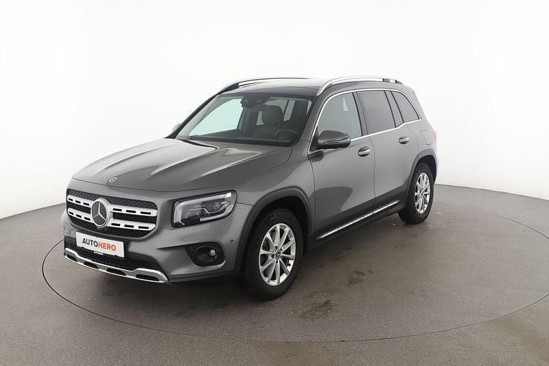 Grau Gebraucht 2021 Mercedes GLB220 Progressive SUV | 40.080 € (Fairer Preis) - Bild 1/3