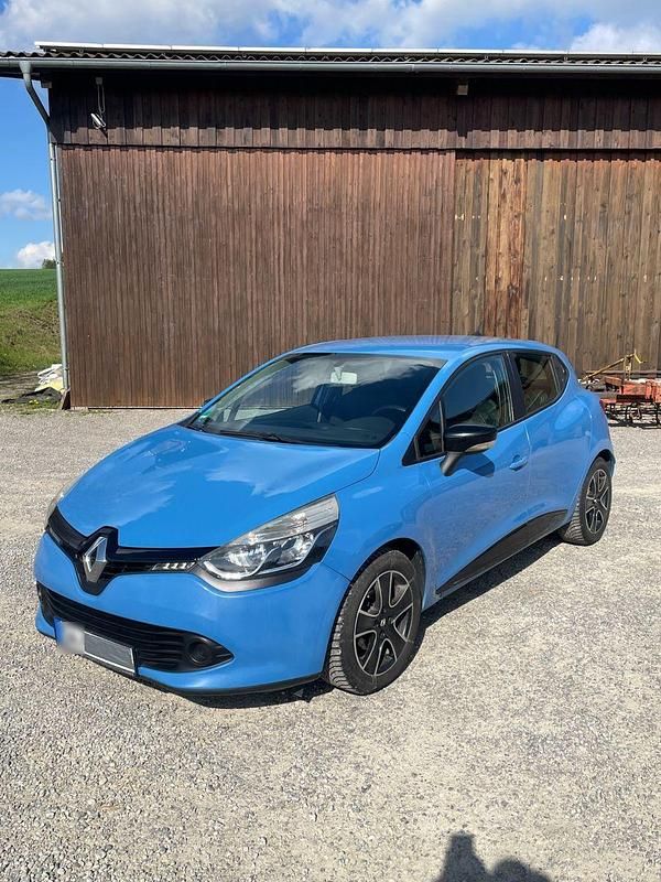 Brugt Renault Clio IV Dynamique 90 HK (66 kW) 2013 Blå Hatchback