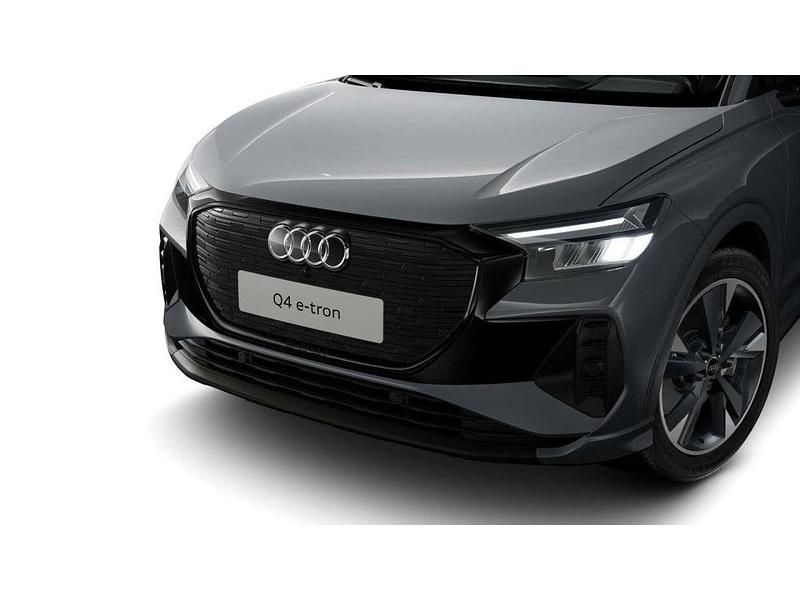Gebraucht Audi Q4 e-tron Advanced 150 kW (204 PS) 2023 Grau SUV