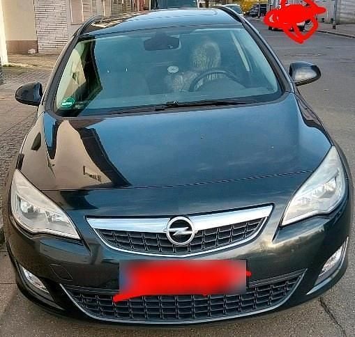 Gebraucht Opel Astra 120 PS (88 kW) 2012 Schwarz Kombi