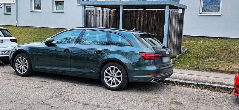 Gebraucht Audi A4 190 PS (139 kW) 2019 Grün Kombi