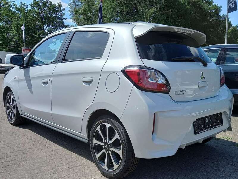 Gebraucht Mitsubishi Space Star Select+ 71 PS (52 kW) 2023 Titanweiss (d) Kleinwagen