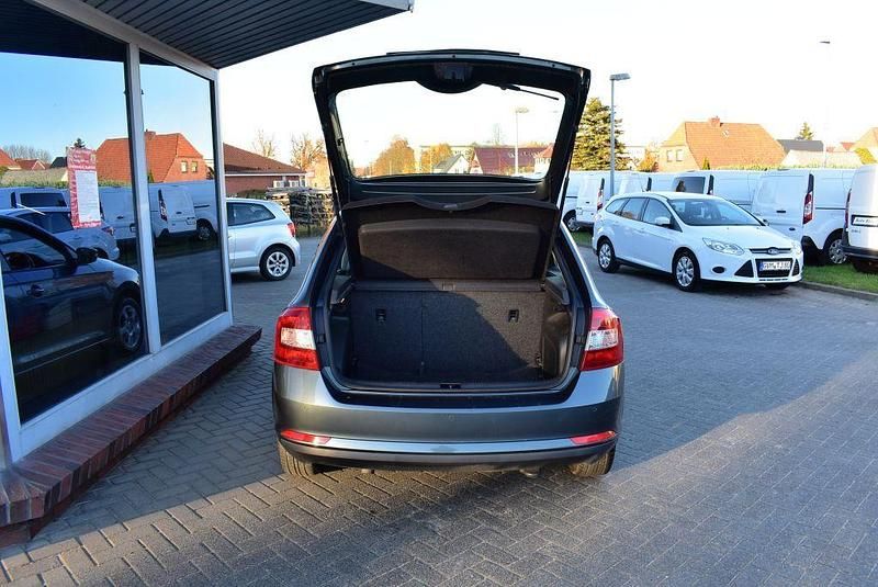 Gebraucht Skoda Rapid Ambition 90 PS (66 kW) 2015 Quarzgrau metallic Kombi