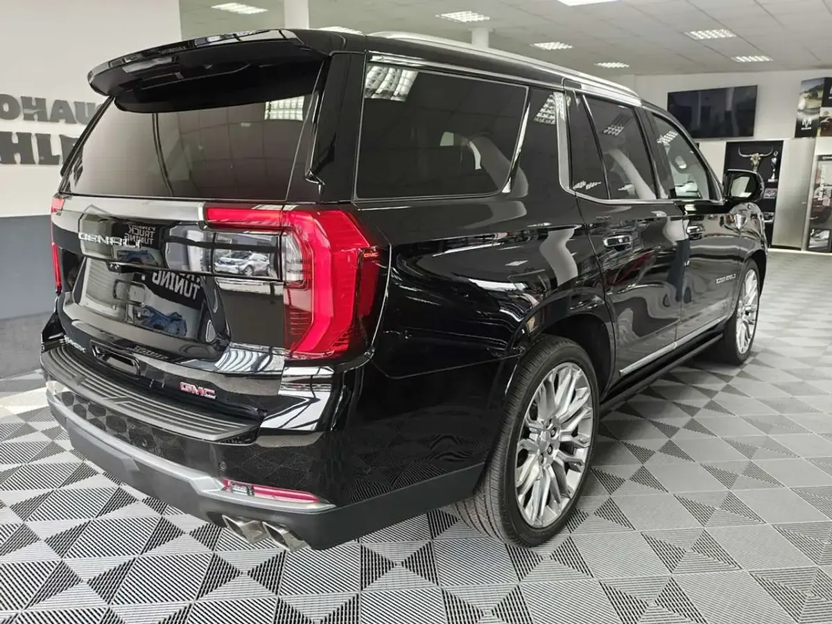 Neu GMC Yukon 420 PS (308 kW) 2026 Schwarz SUV
