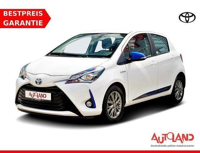 Weiß Gebraucht 2017 Toyota Yaris Hybrid Comfort Kleinwagen | 14.990 € (Fairer Preis) - Bild 1/4