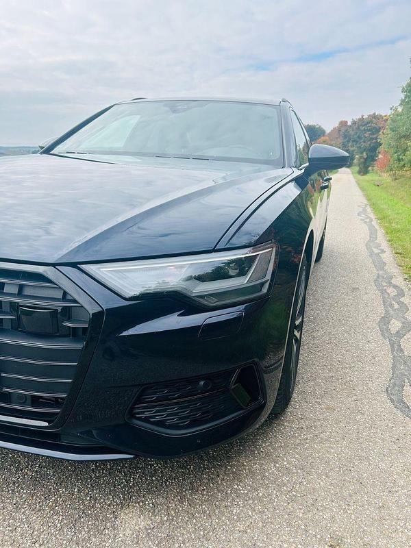 Gebraucht Audi A6 Design 245 PS (180 kW) 2019 Blau Kombi