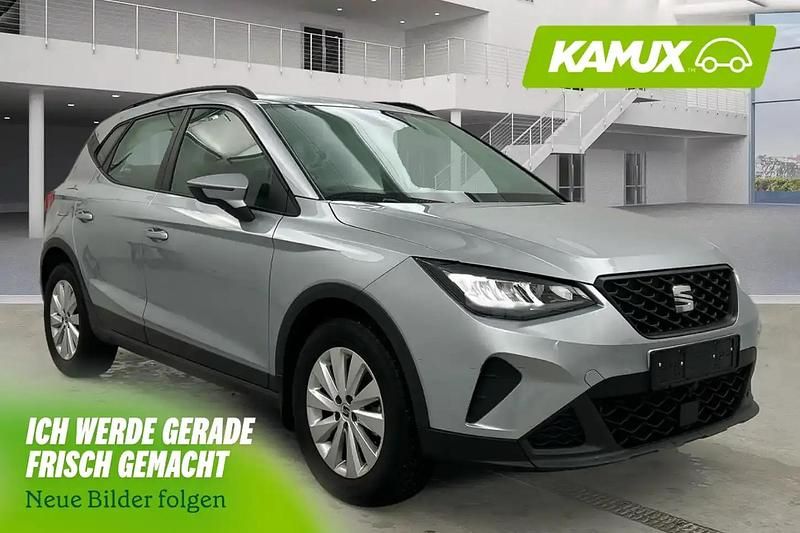 Silber / grau Gebraucht 2024 Seat Arona SUV | 17.450 € (Superpreis) - Bild 1/4