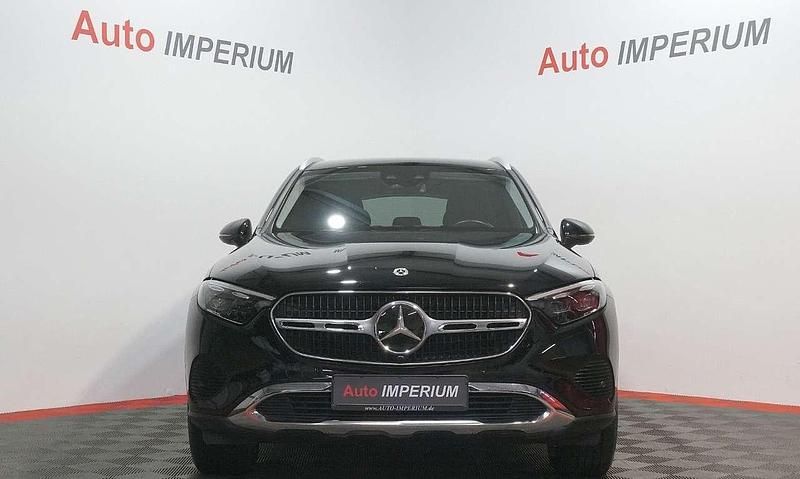 Gebraucht Mercedes GLC220 197 PS (144 kW) 2023 Schwarz SUV