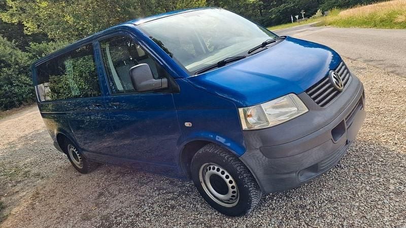 Gebraucht VW Transporter 131 PS (96 kW) 2010 Blau Van