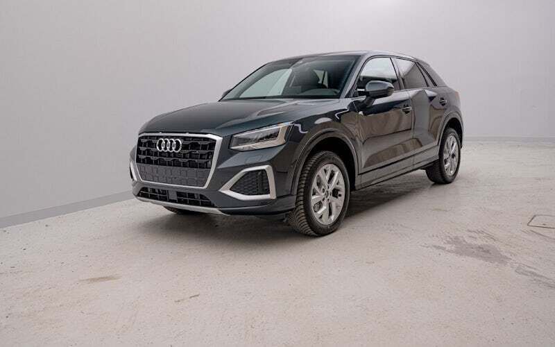 Grau Neu 2025 Audi Q2 Advanced Plus SUV | 36.388 € (Fairer Preis) - Bild 1/4