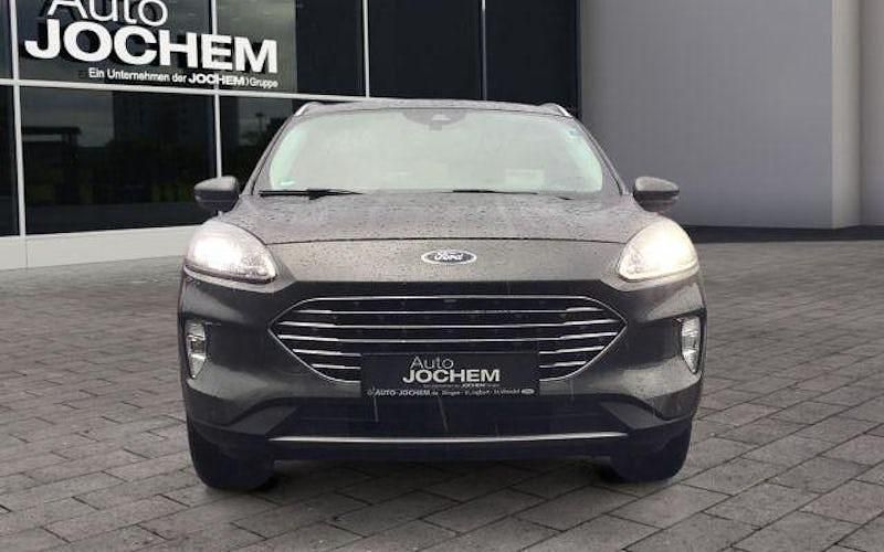 Gebraucht Ford Kuga Titanium 224 PS (164 kW) 2022 Grau SUV