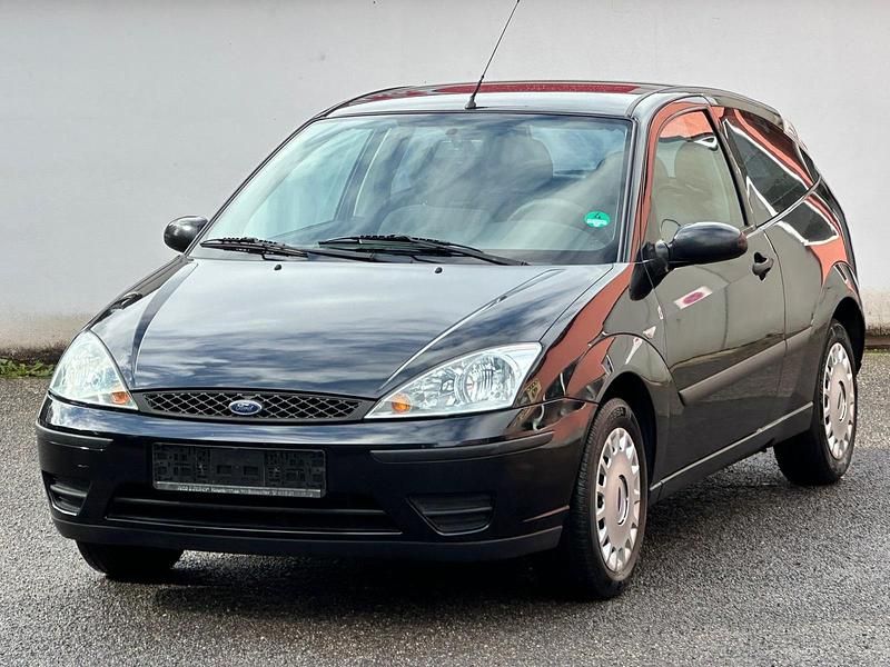 Schwarz Gebraucht 2004 Ford Focus Limousine | 499 € (Superpreis) - Bild 1/4