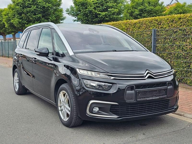 Schwarz Gebraucht 2021 Citroën Grand C4 Picasso Van / Kleinbus | 13.710 € (Guter Preis) - Bild 1/4