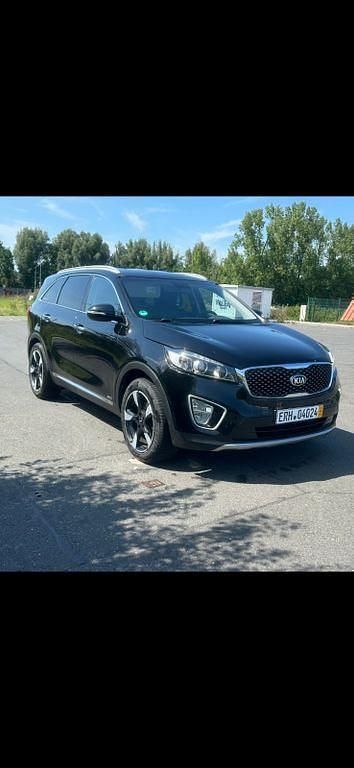 Schwarz Gebraucht 2015 Kia Sorento Spirit SUV | 12.100 € (Fairer Preis) - Bild 1/4