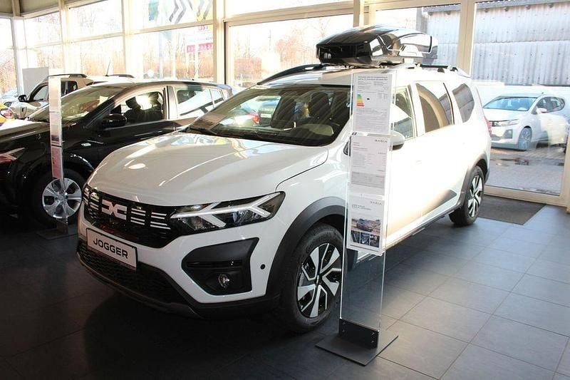 Neu Dacia Jogger Expression 94 PS (69 kW) 2026 Weiß Van / Kleinbus