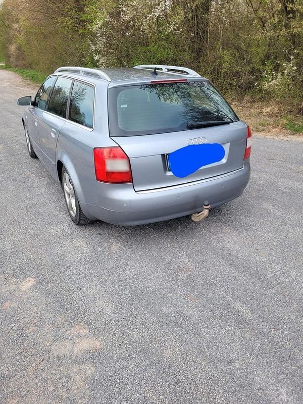 Gebraucht Audi A4 S-Line 131 PS (96 kW) 2002 Schwarz Kombi