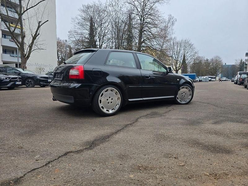 Gebraucht Audi S3 Sport 250 PS (183 kW) 2001 Schwarz Kleinwagen
