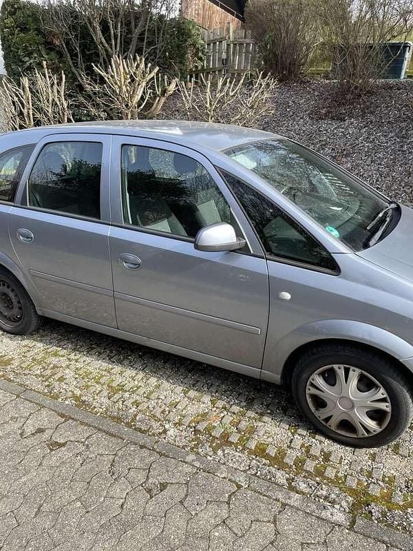 Gebraucht Opel Meriva Essentia 101 PS (74 kW) 2005 Van / Kleinbus