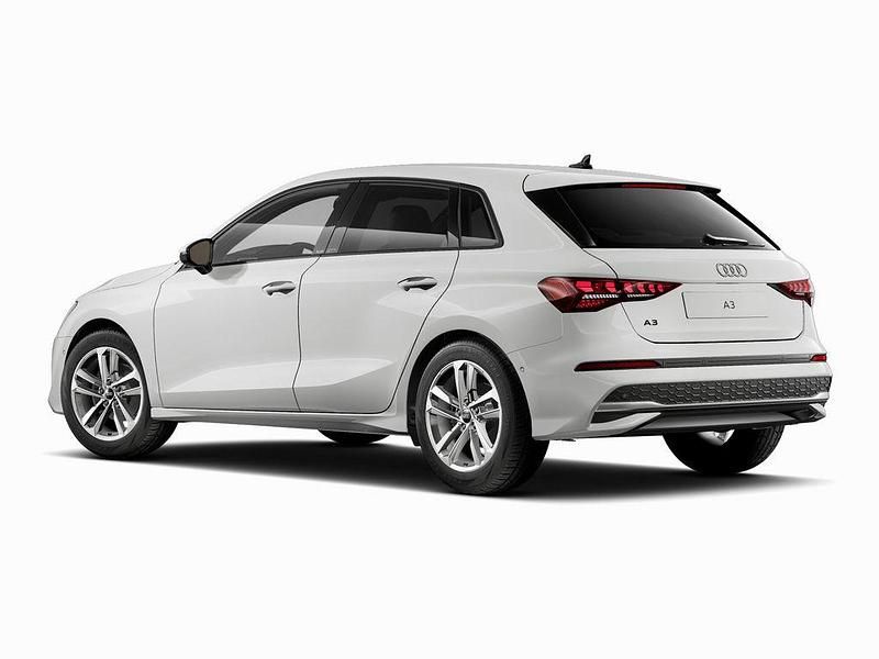 Gebraucht Audi A3 Advanced 150 PS (110 kW) 2024 Weiß Limousine