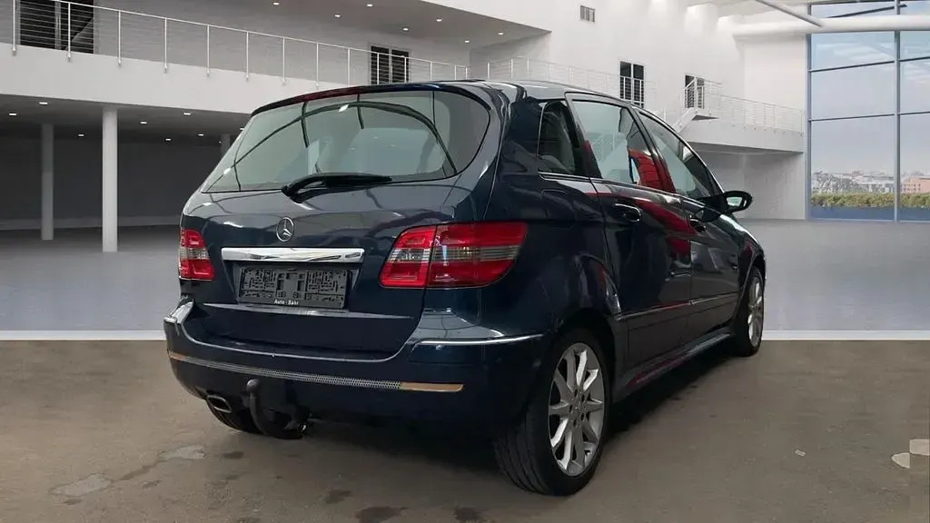 Gebraucht Mercedes B150 Sport 95 PS (69 kW) 2006 Blau Van / Kleinbus