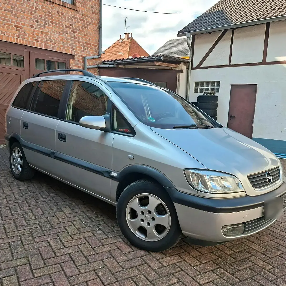 Gebraucht Opel Zafira 101 PS (74 kW) 2001 Grau Van / Kleinbus