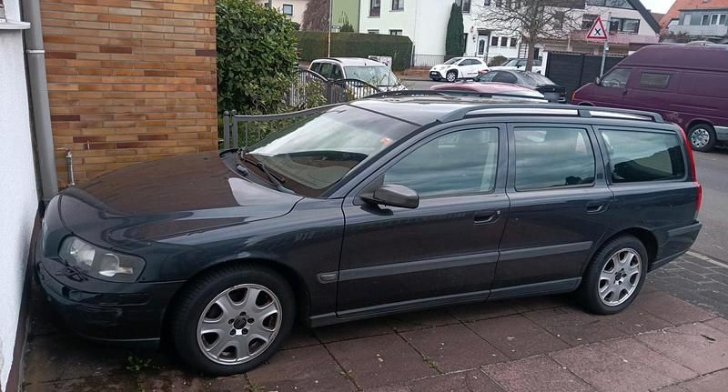 Gebraucht Volvo V70 140 PS (102 kW) 2000 Schwarz Kombi