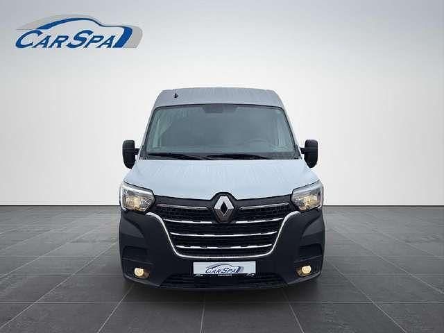Używany Renault Master Komfort 150 KM (110 kW) 2023 Biały Minivan