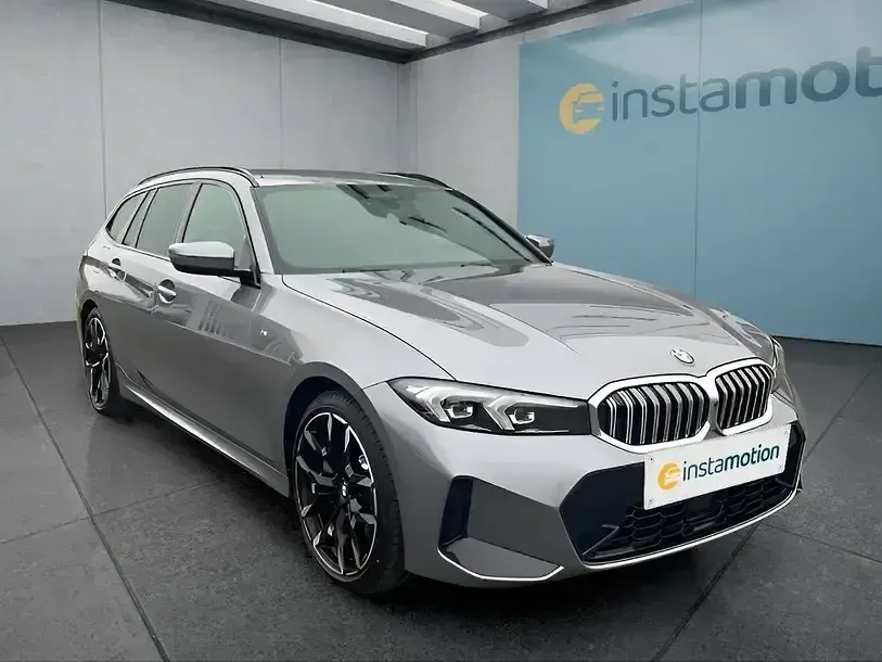 Gebraucht BMW 330 286 PS (210 kW) 2024 Grau Kombi