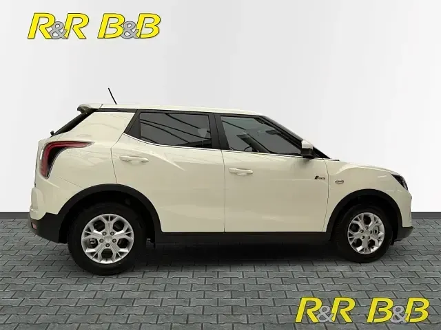 Neu KGM Tivoli 163 PS (119 kW) 2026 Weiss SUV