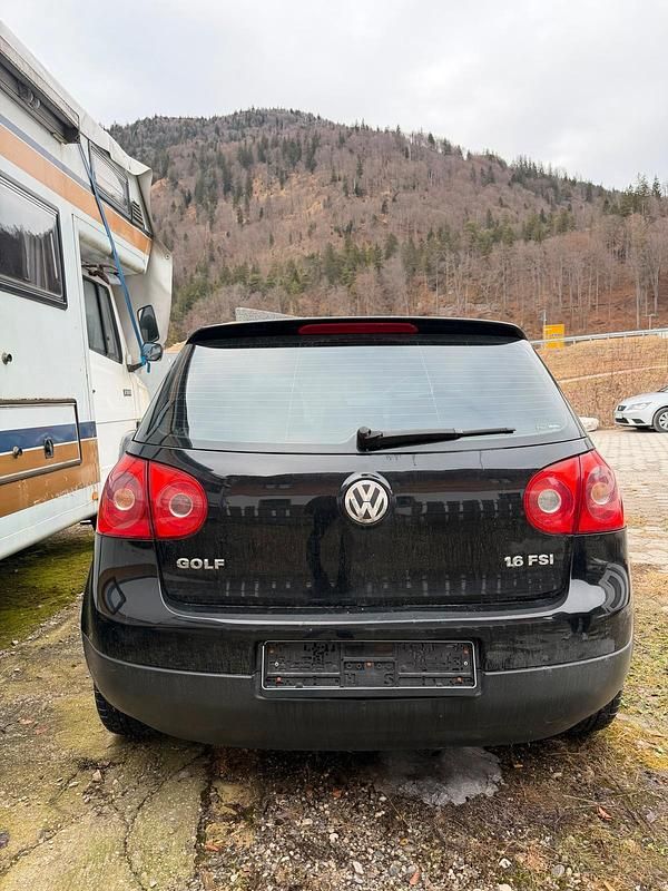 Gebraucht VW Golf V 116 PS (85 kW) 2005 Schwarz Kleinwagen